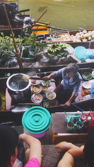 黑碧玉籽料截图2